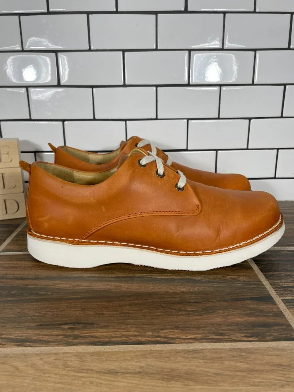 samuel hubbard Free Shoes Mens Size 10.5 Light Brown Leather Vibram Derby Oxford